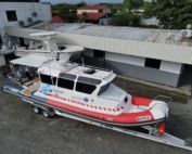 Apex,custom made,cabin boat